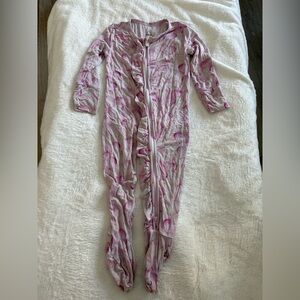 Muse Threads Bamboo Heart Balloons Footed Sleeper 18-24 mths Girls